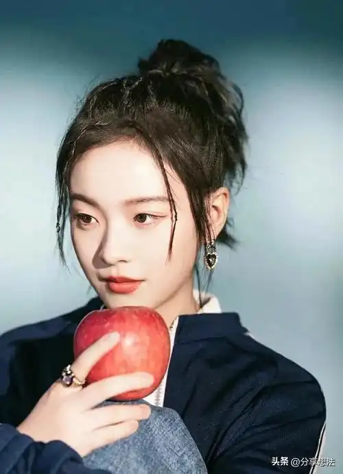 李庚希明星壁纸(3)