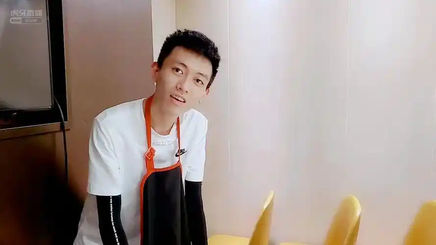 虎牙-血色户外虎子525_20200615直播回放2