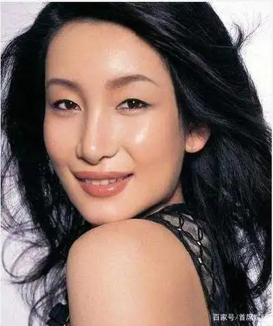 眼距宽单眼皮面相 眼距宽单眼皮面相图片