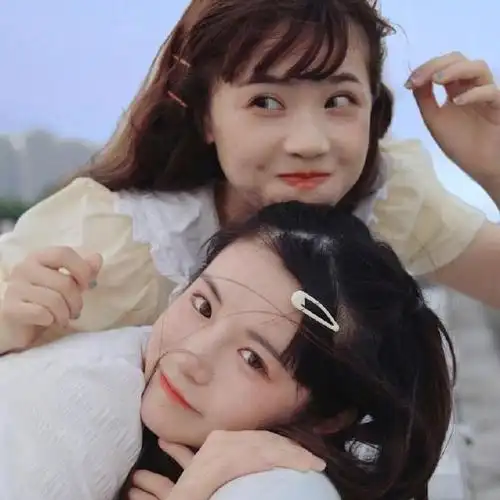 微信流行真人闺蜜头像,闺蜜头像图片-回车桌面