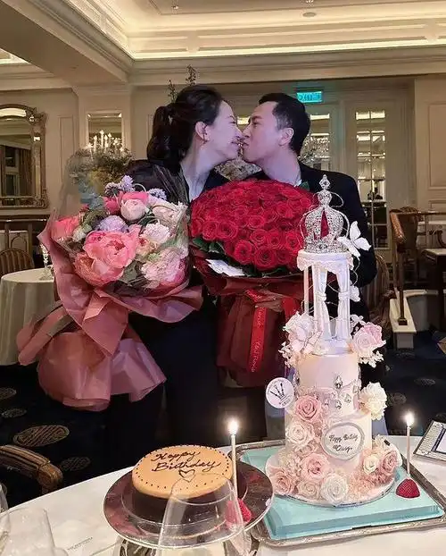 甄子丹王诗诗夫妇搂腰捏脸庆祝生日关之琳很少出现送祝福-玛曲新闻网