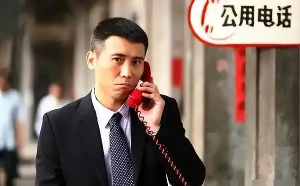 "星二代"李乃文:戏红人不红,心中一直有意难平,48岁终结婚