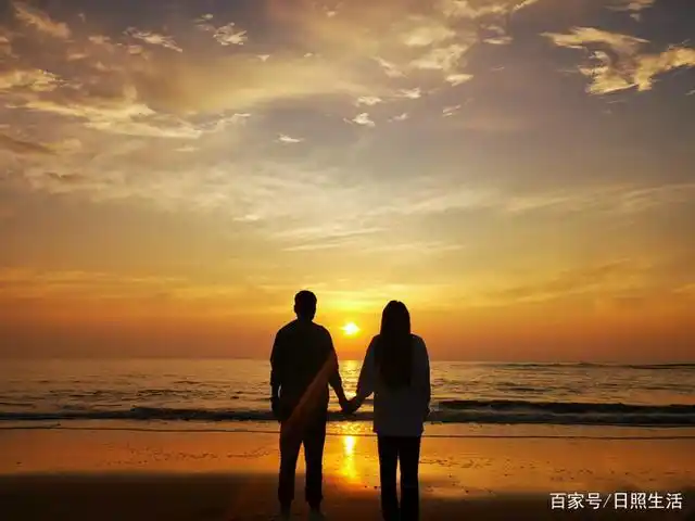 分外美丽走选一个清晨一起去日照海边看海