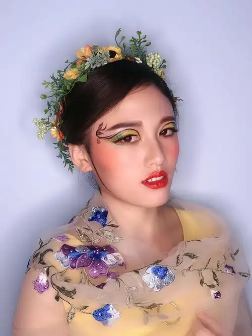 今日创意舞台妆