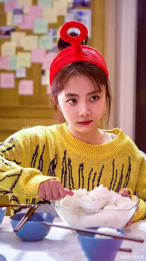 谭松韵可爱壁纸欣赏