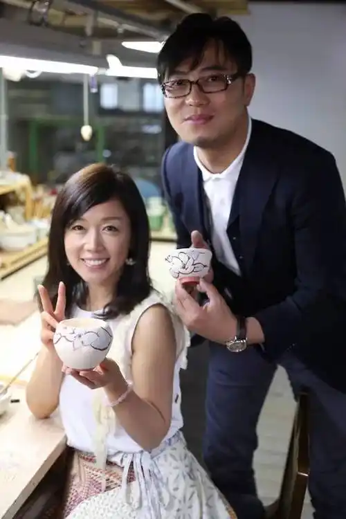 巫慧敏和野营两个上海人的异国缘分在今晚相会