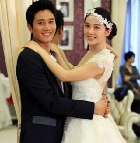 【图】彭冠英的老婆图片被扒 成名后绯闻满天飞