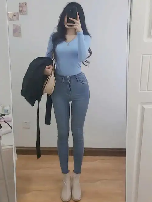 今天的腰臀比是牛仔裤 提臀裤给的7415牛仔裤:mghg特意买小了一号