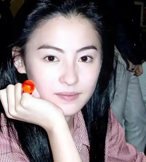 女明星们的旧照