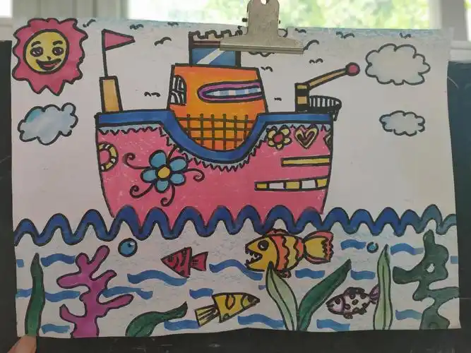 陈洞贝知幼儿园美术二班第七节活动《海上的轮船 》