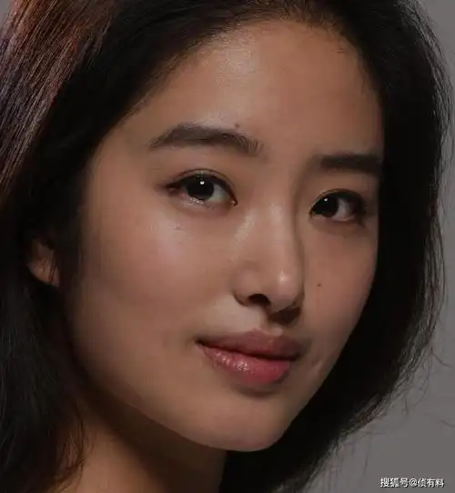 珍珠般的美典型耐看类美人杨采钰定妆原生态无修复超清生图