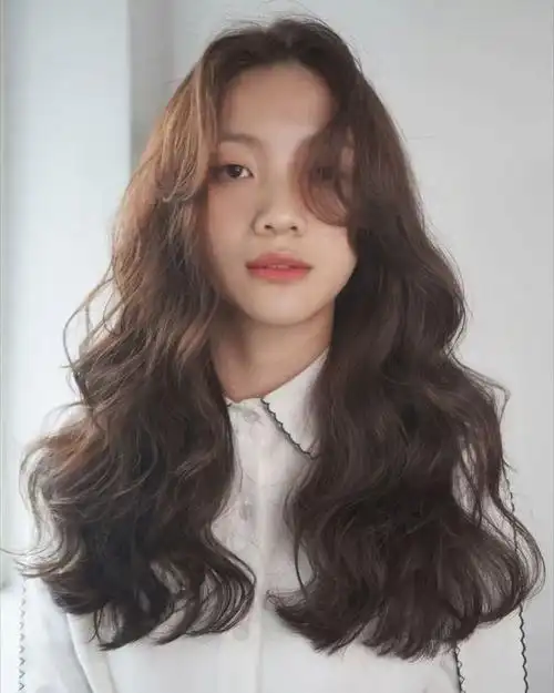 气质减龄的韩系烫发造型想烫发的女生一定要get