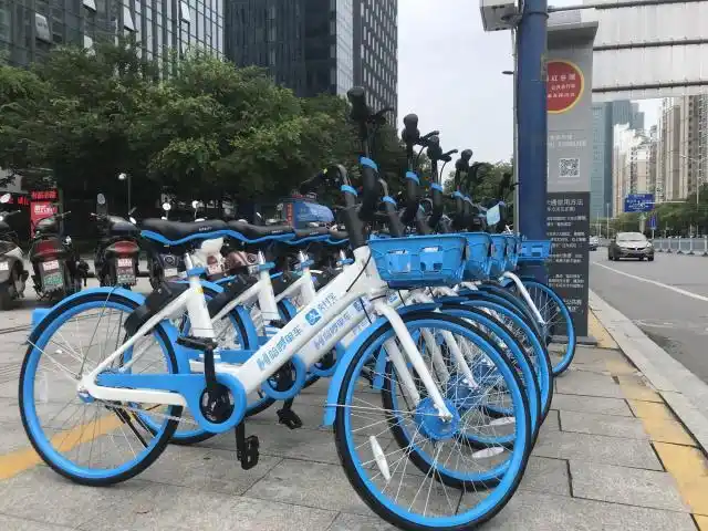 画地为界 能否根治共享单车乱停顽疾?