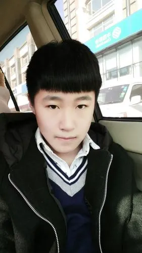 我是一个初中生,以后想当一个明星(演员或歌手),我要怎么样才能当明星