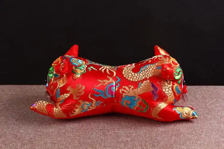 2022新款老虎头枕头新生儿布老虎双头传统民俗手工虎头枕婴儿满月抓周