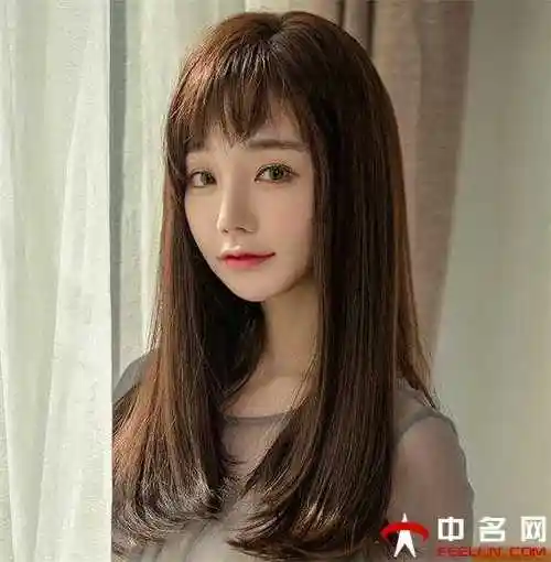 气质直发发型中长发,时尚清新任你选的直发-中名网