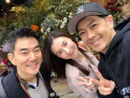 林志颖晒与张柏芝任贤齐合照 三人都是冻龄