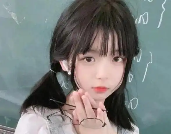 初中漂亮女生大胆放话就算我不读大学以后嫁得好照样不差