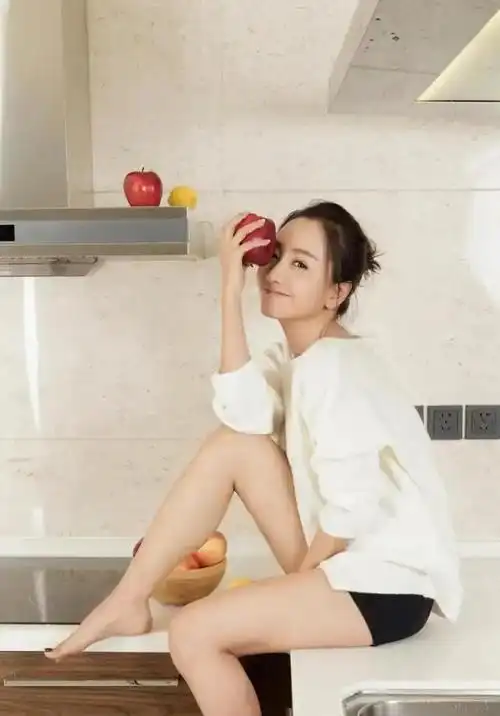 茗洋娱乐-女明星杨蓉_网易订阅