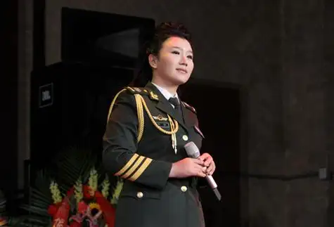 最纯朴女中音刘子琪献唱马思聪诞辰纪念音乐会