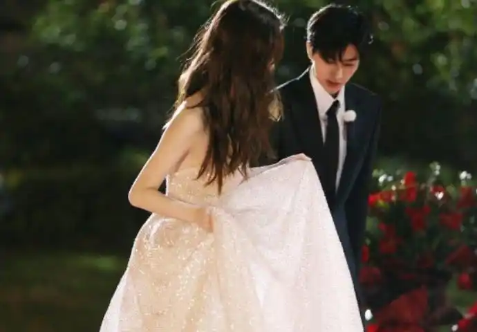 蔡徐坤喜欢angelababy吗 蔡徐坤angelababy私下关系好吗