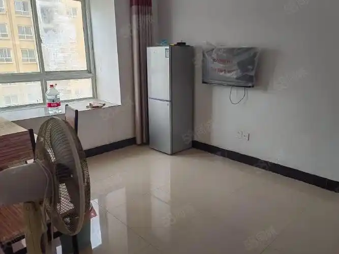 新五中中海国际社区附近精装两房出租怡芳苑二期a区