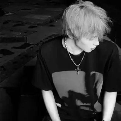 优质男头像高级黑白