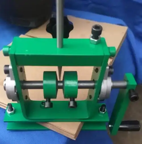 手摇款废铜线旧电线电缆剥线机剥皮机扒皮机家用小型手动拔线机 igi