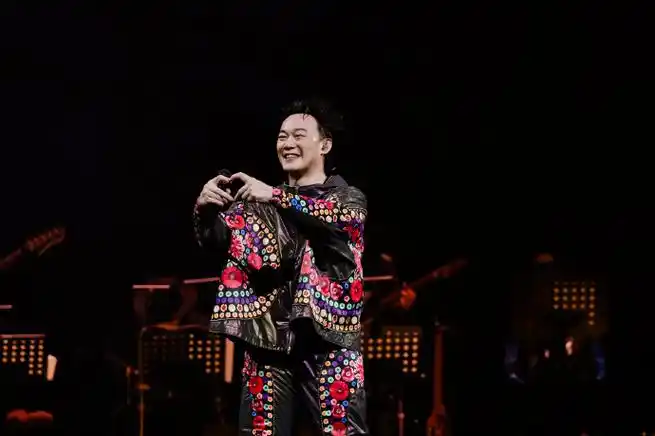 陈奕迅演唱会##陈奕迅演唱会厦门站##陈奕迅厦门演唱会##陈奕迅世界