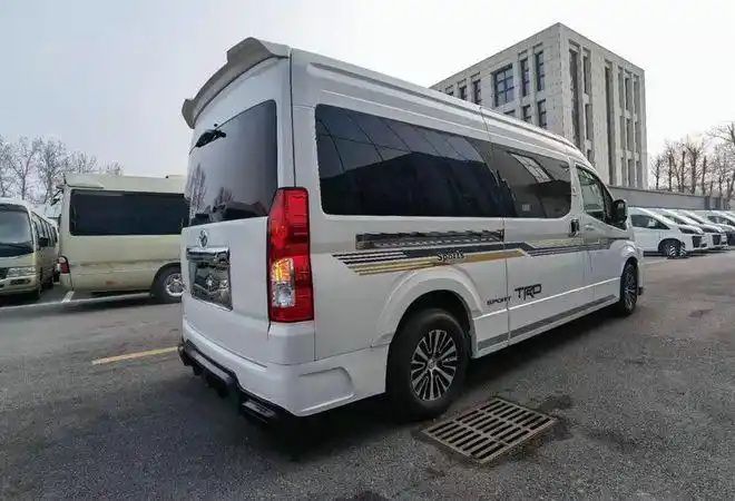 丰田海狮7座商务接待居家旅游首选