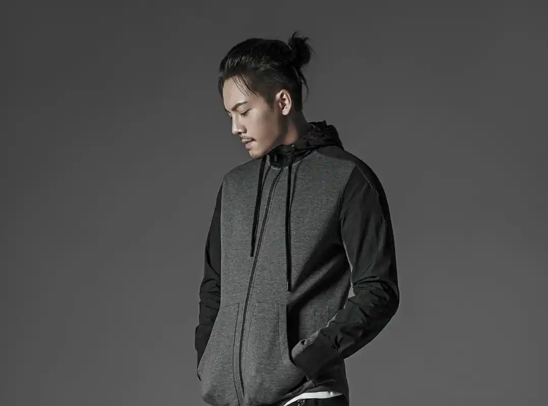 陈伟霆的丸子头man爆,荷尔蒙爆棚!但日常又有点小可爱?