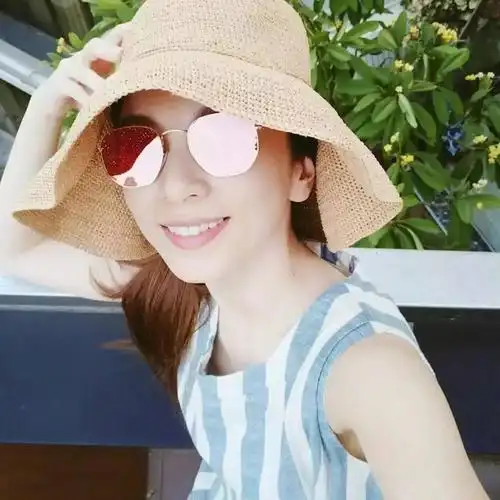 每日精选 | hebe田馥甄素颜美炸!