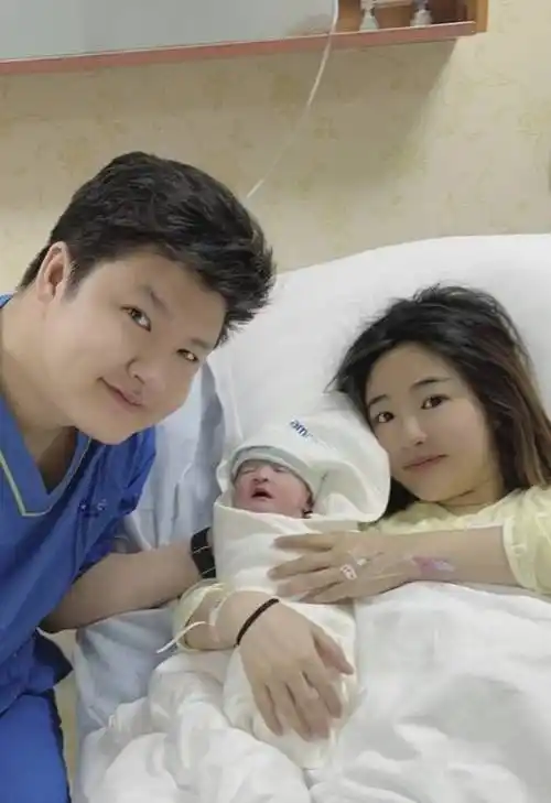 刘纯燕:终于当姥姥了,女儿王逸宸正月二十给自己生了一个大外孙