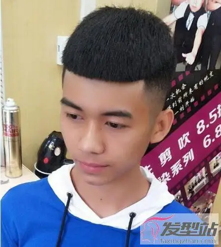 男生瓜子头发型 吸睛酷炫很适合社会人_发型站_最新