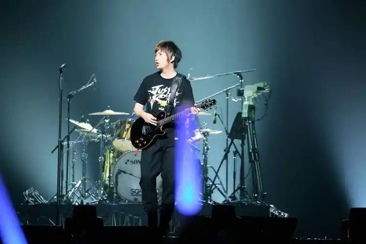 五月天 阿信 - 堆糖,美图壁纸兴趣社区