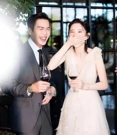 李沁:国家秘密培养她9年,转头却踏进娱乐圈,背后原因让人感慨