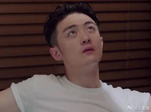 李现杨紫亲爱的剧情毕东然成为主攻手,韩商言重新调整队伍,获得胜利