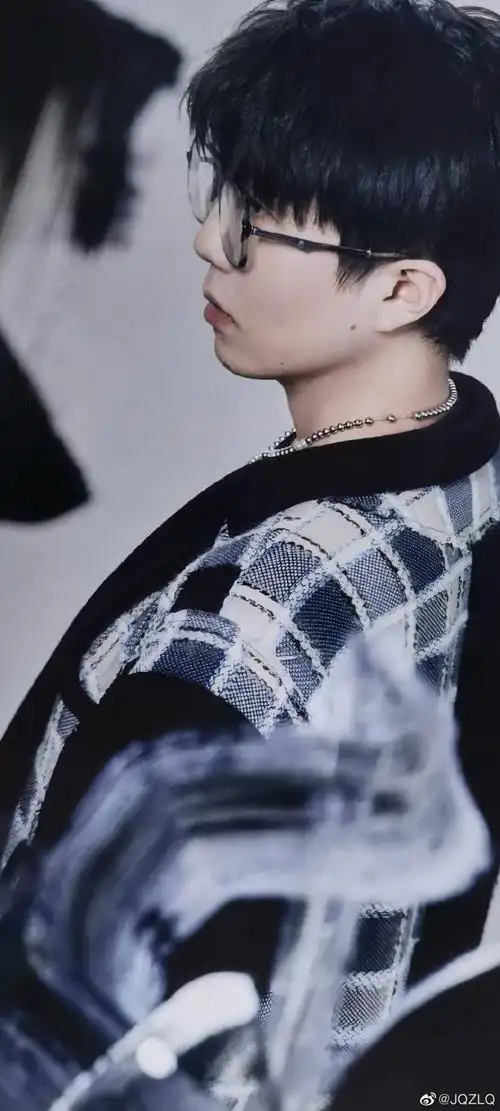 毛不易图源微博,侵权删 - 堆糖,美图壁纸兴趣社区