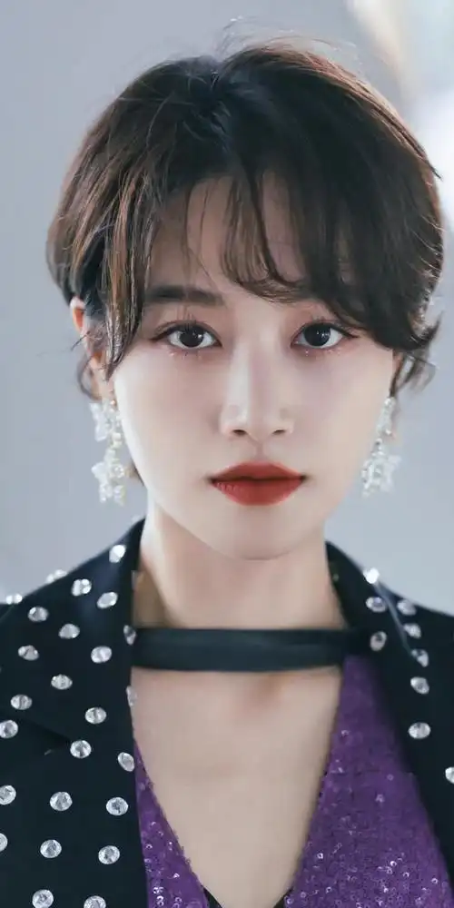 你喜欢蓝盈莹吗?