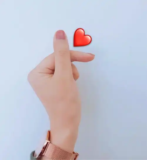比心图片 唯美浪漫表白比心手势图片