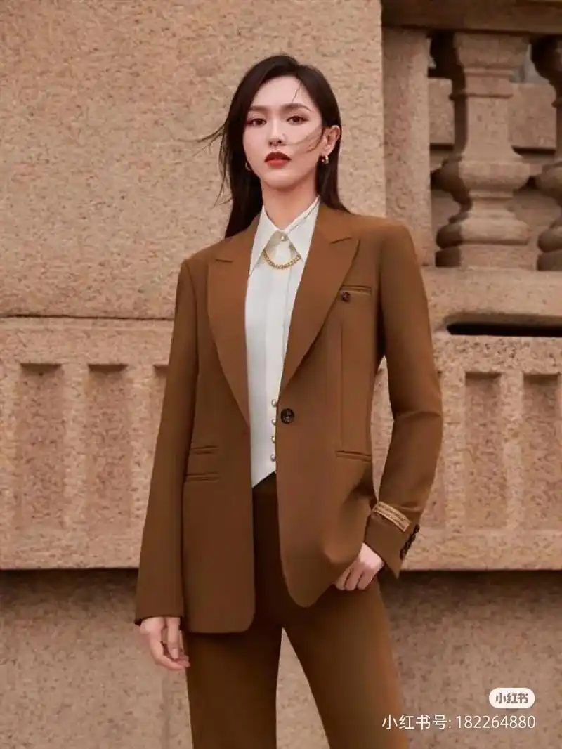 品牌代言人唐嫣步履不停,一路前行 - 抖音