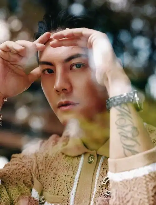 陈伟霆湿发##陈伟霆背头太a了