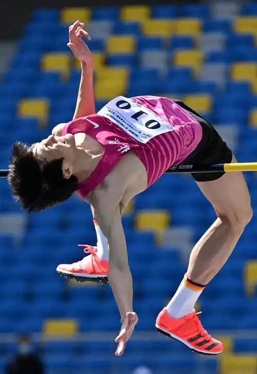 田径全运会田径测试赛男子跳高赛况