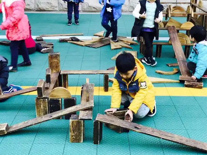 小小积木.搭建精彩世界# 中四班