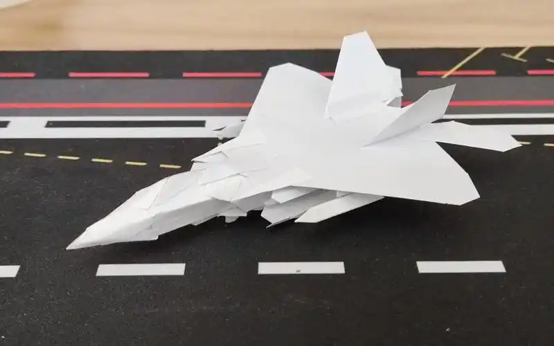 [纸飞机系列] f-22战斗机 纸飞机手工成品展示