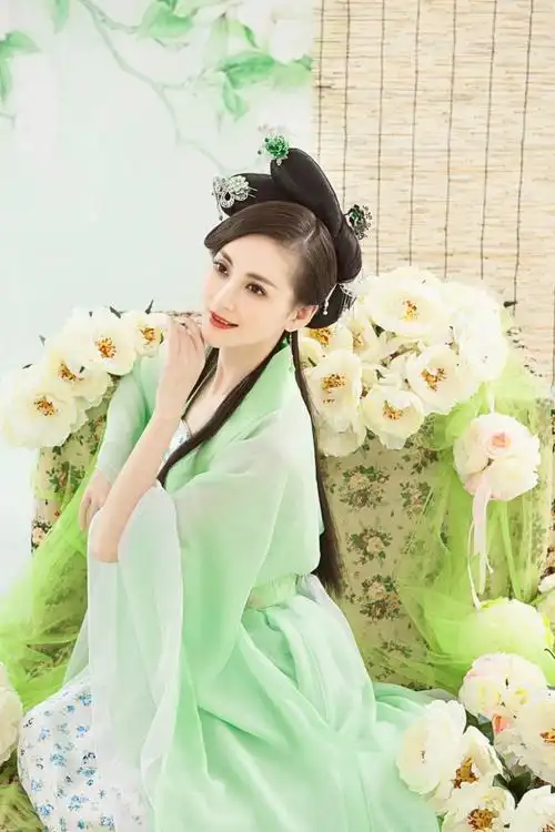 【转载】花与佳人 ◇ 世代的缘〖唯美古典人物素材