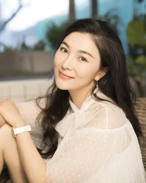 正阳门下小女人开播闫勤助力蒋雯丽创业之路