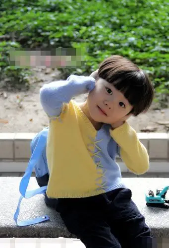 四岁男宝宝适合剃的发型图片 活泼显调皮度的孩子短发