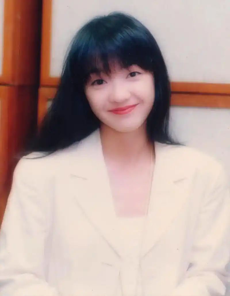 回顾陈慧娴3段失败恋情55岁没结婚没孩子父母为她操心