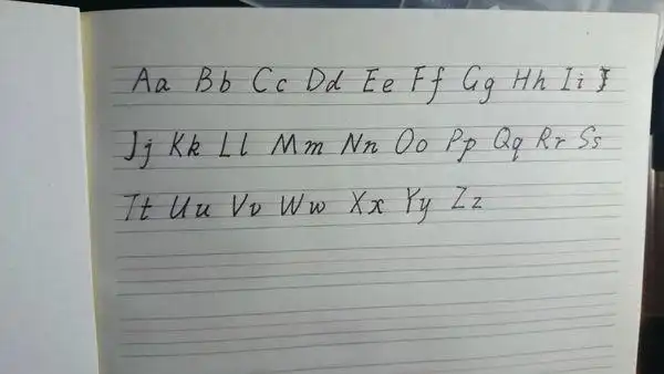 求英语斜体字母,手写,上图